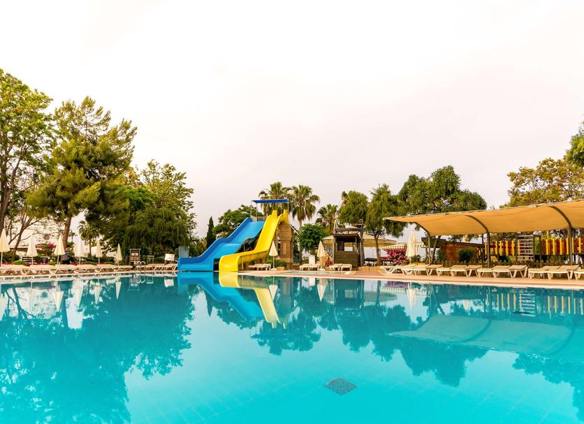 Kolam Foto