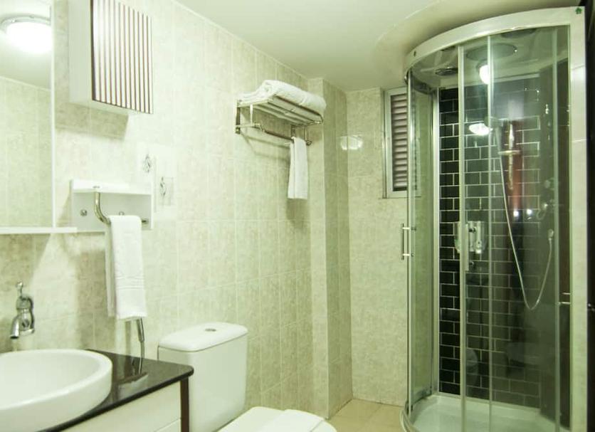 Kamar Mandi Foto