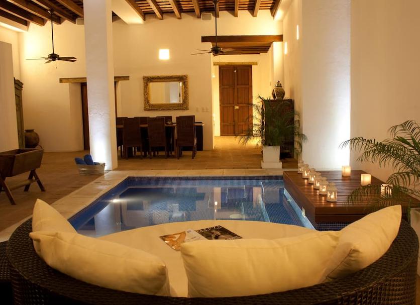 Kolam Foto