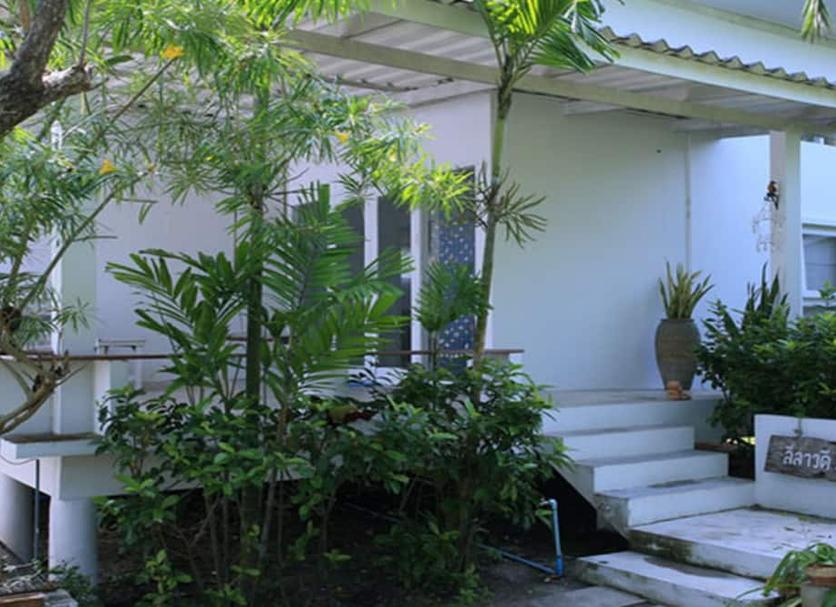Pemandangan luar Foto