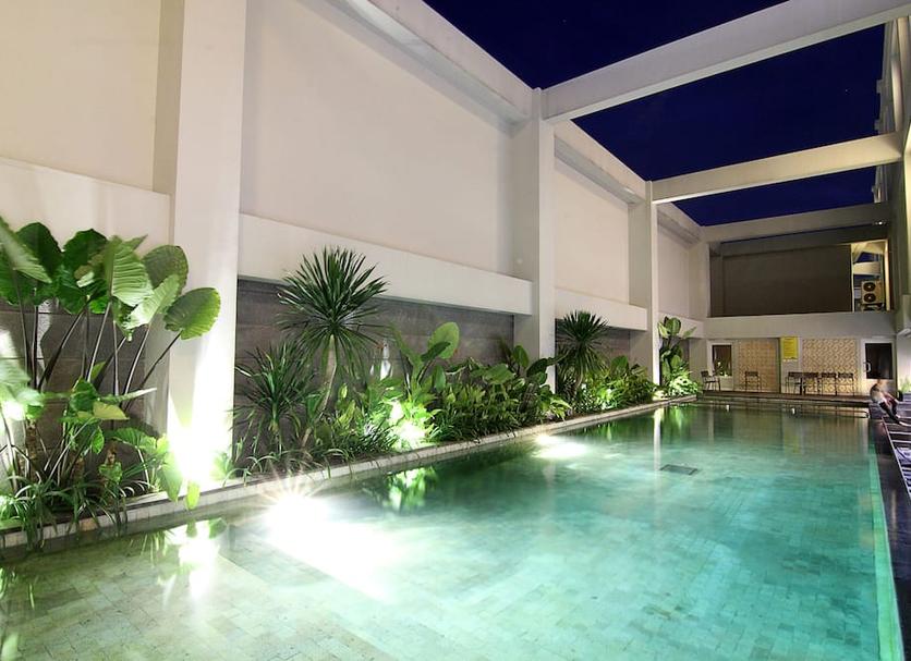 Kolam Foto
