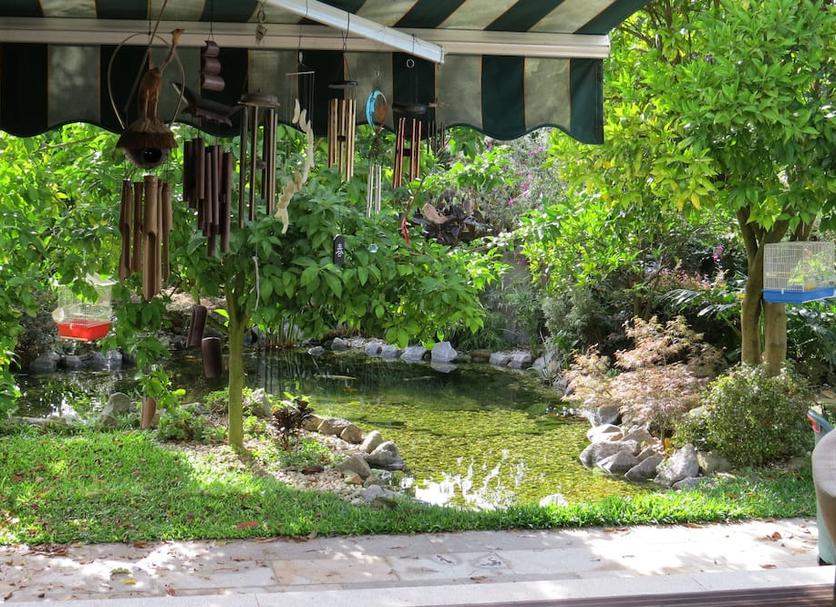 Pemandangan luar Foto