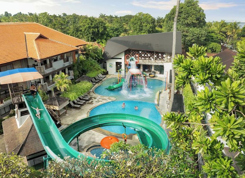 Kolam Foto