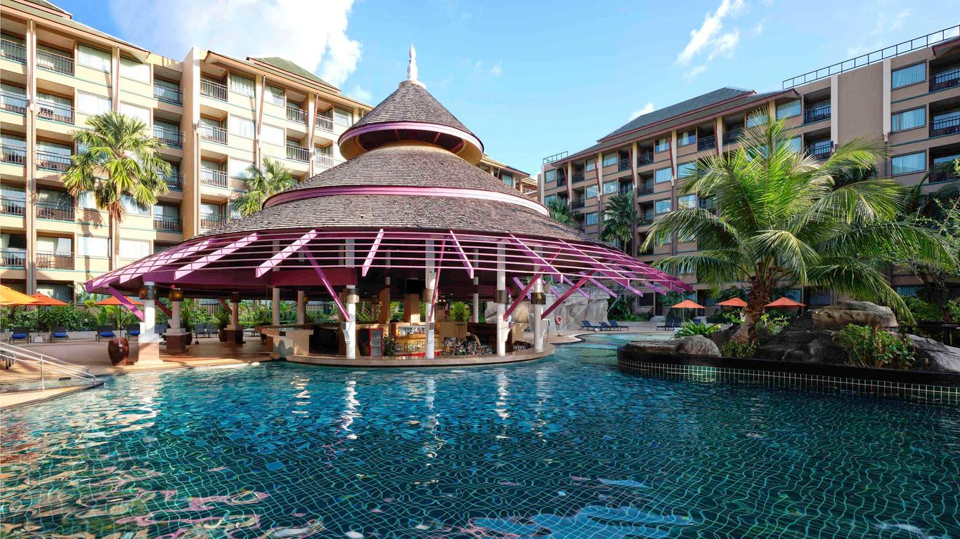 Novotel Phuket Vintage Park Resort