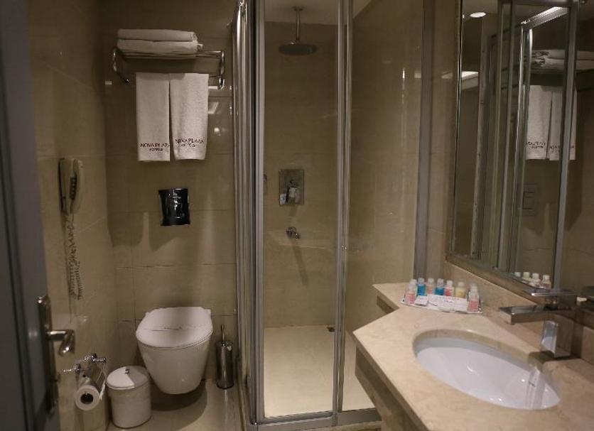Kamar Mandi Foto