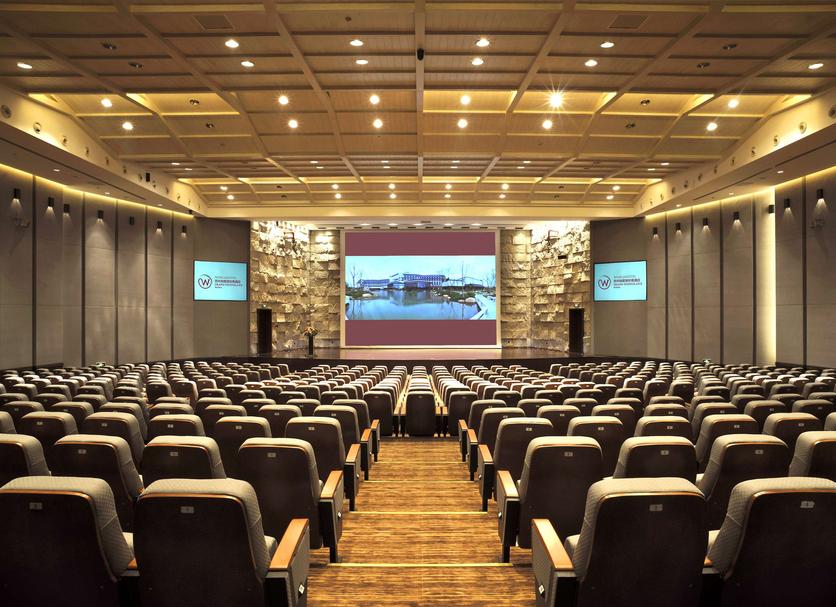 Ruang konferensi Foto