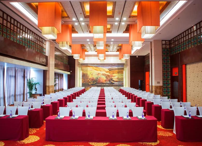 Ruang konferensi Foto