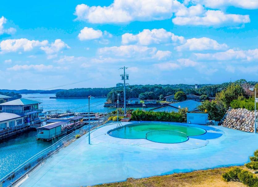 Kolam Foto