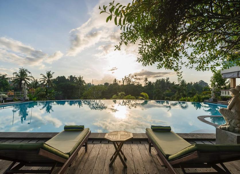 Kolam Foto