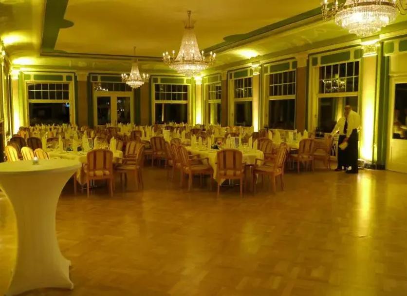 Restoran Foto