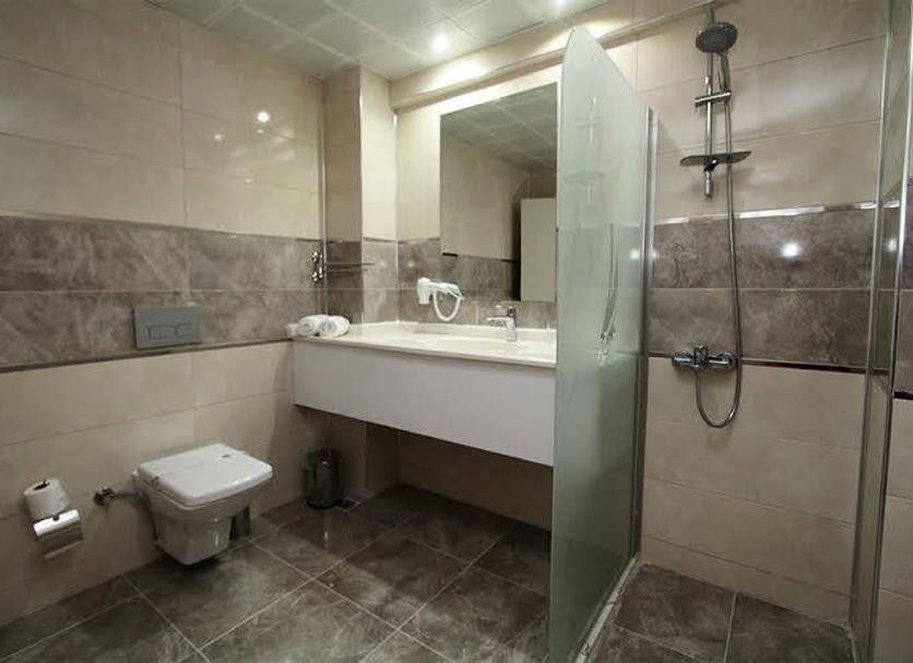 Kamar Mandi Foto