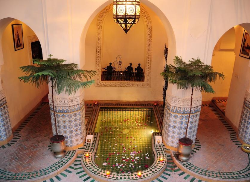 Kolam Foto