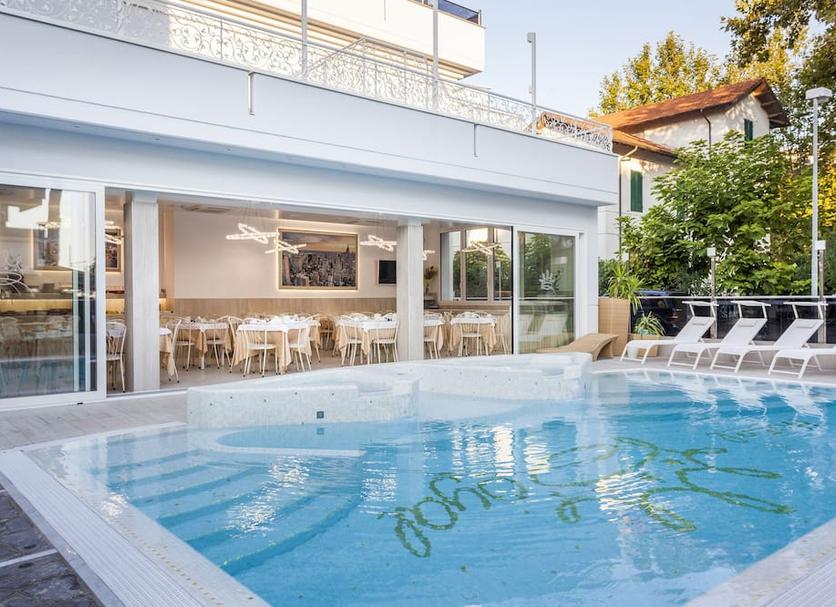 Kolam Foto