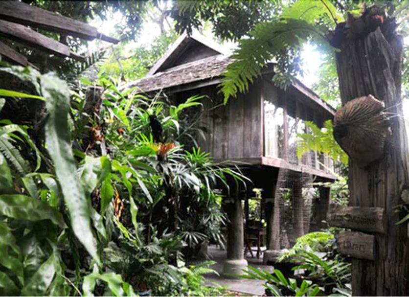 Pemandangan luar Foto