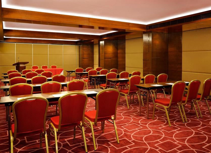 Ruang konferensi Foto
