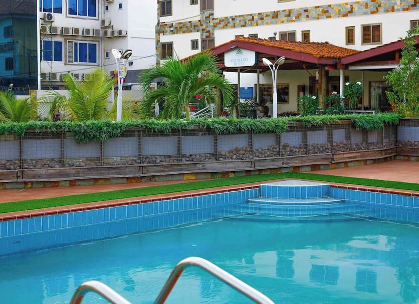 Kolam Foto