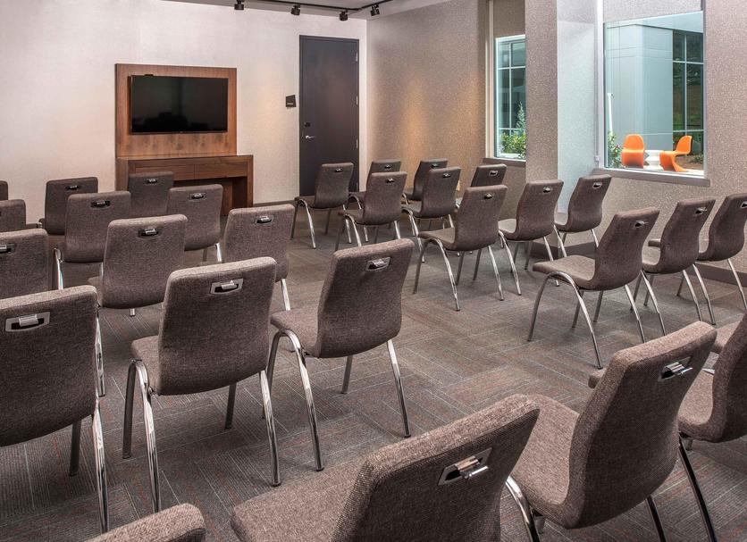 Ruang konferensi Foto