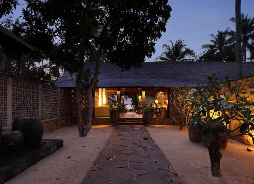 Pemandangan luar Foto