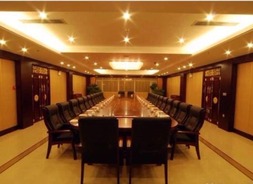 Ruang konferensi Foto