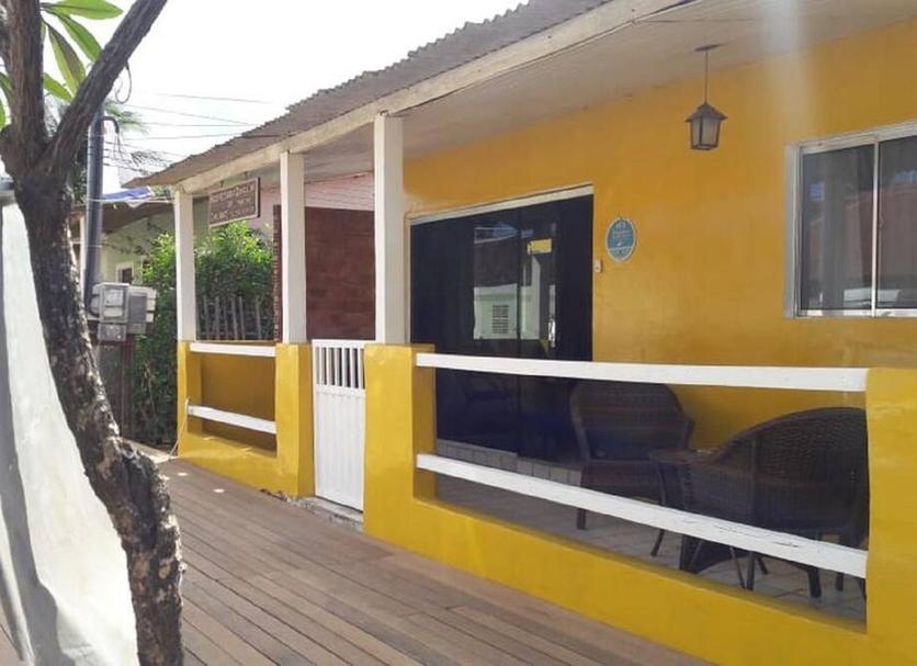 Pemandangan luar Foto