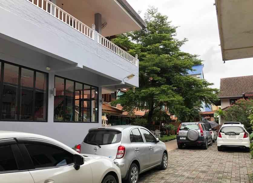 Pemandangan luar Foto
