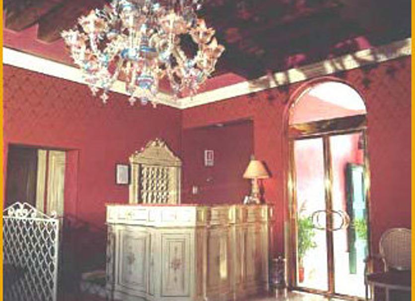 Resepsionis Foto