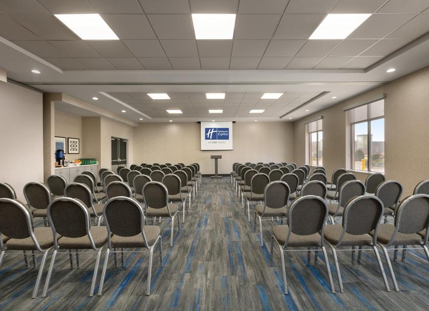 Ruang konferensi Foto