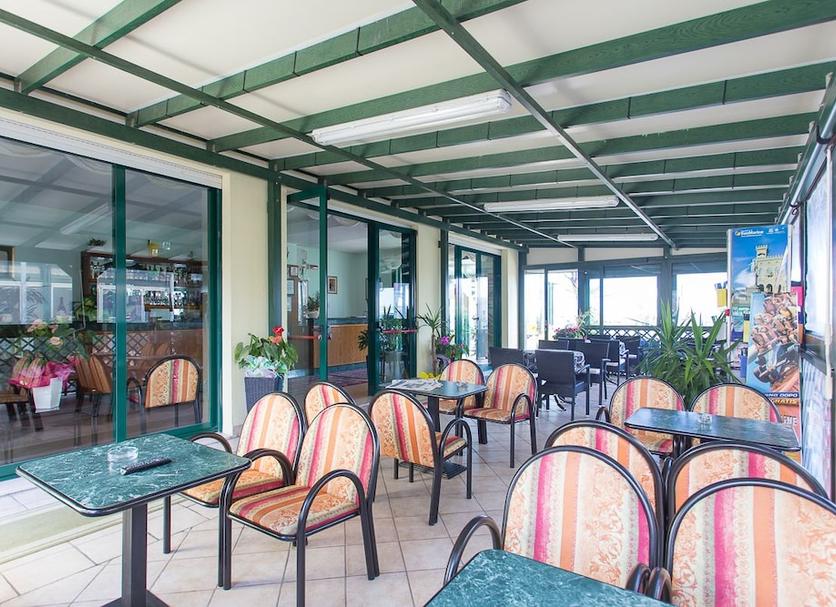 Restoran Foto