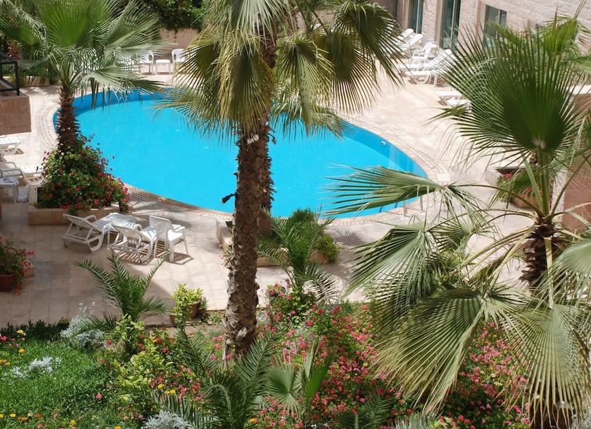 Kolam Foto