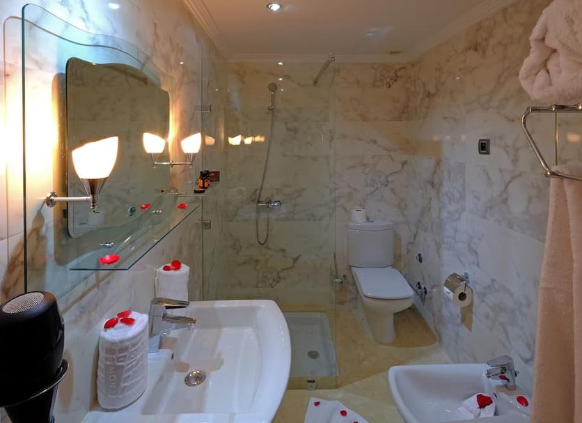 Kamar Mandi Foto