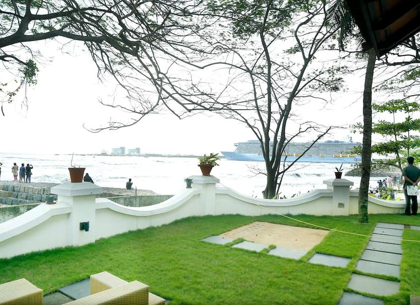 Pemandangan luar Foto