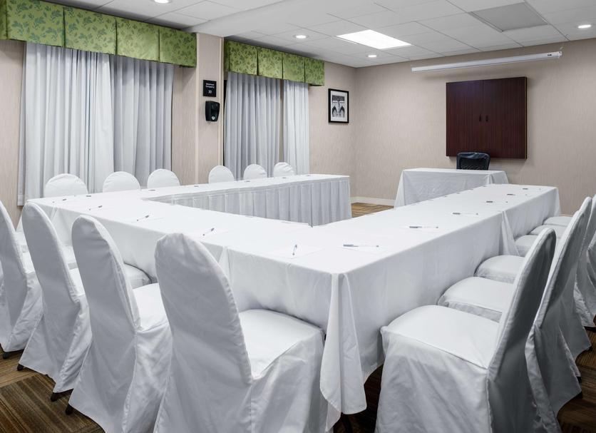Ruang konferensi Foto