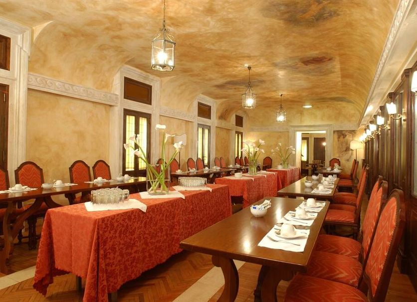 Restoran Foto