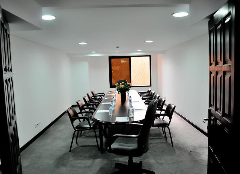 Ruang konferensi Foto
