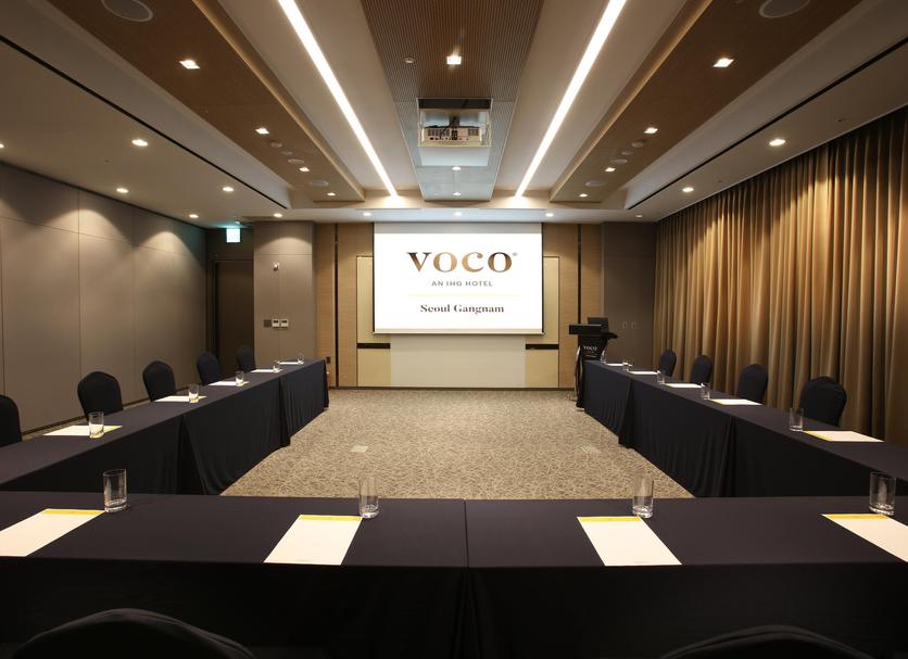 Ruang konferensi Foto