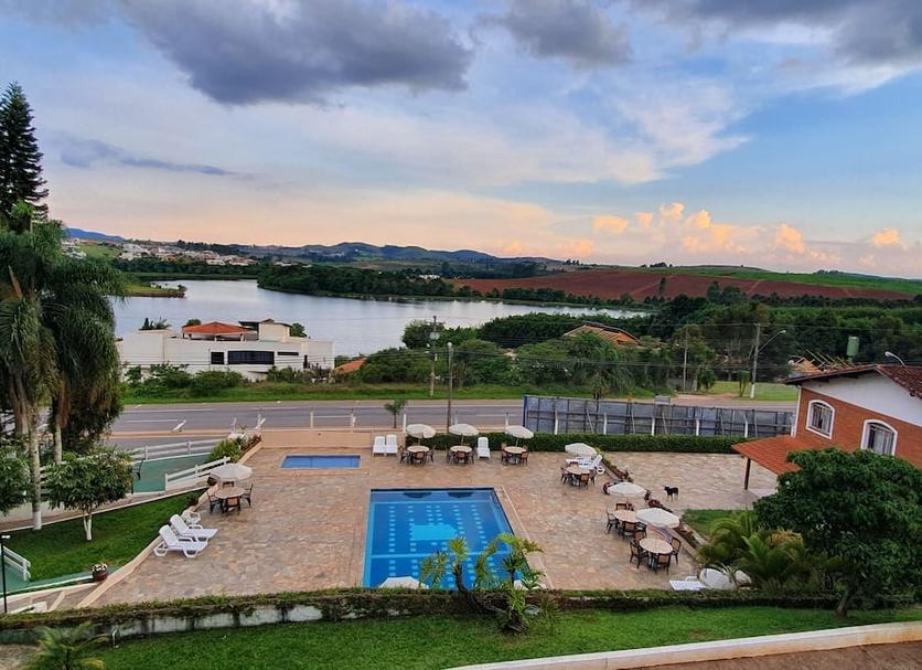 Kolam Foto
