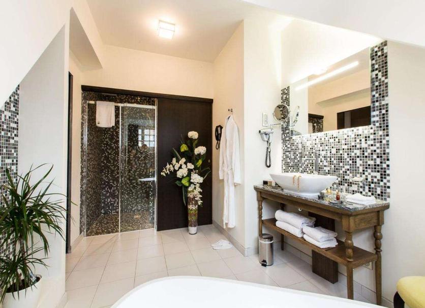 Kamar Mandi Foto