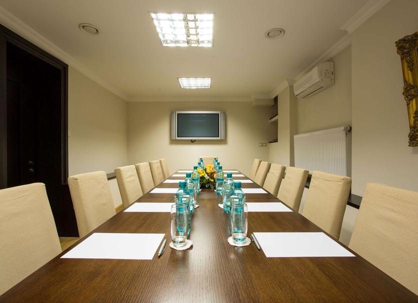 Ruang konferensi Foto
