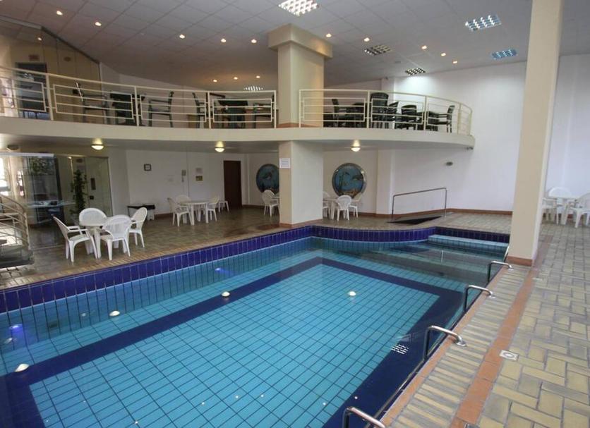 Kolam Foto