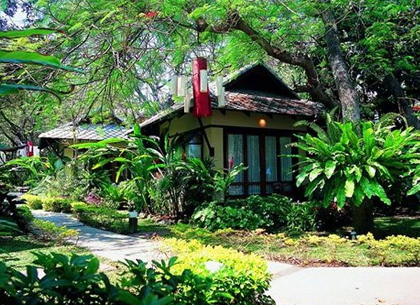 Pemandangan luar Foto