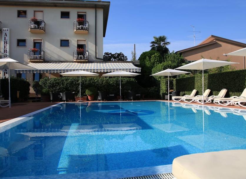 Kolam Foto