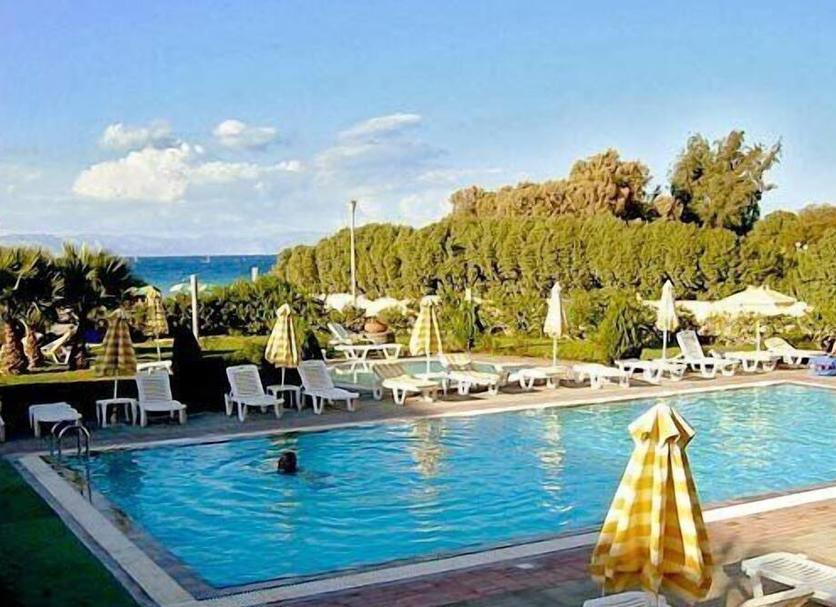 Kolam Foto