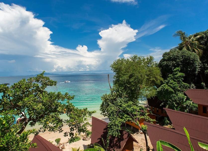 Pemandangan luar Foto