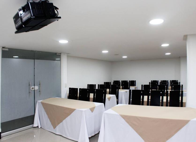 Ruang konferensi Foto