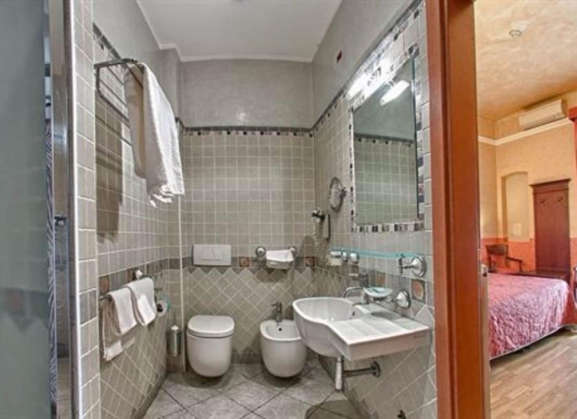 Kamar Mandi Foto