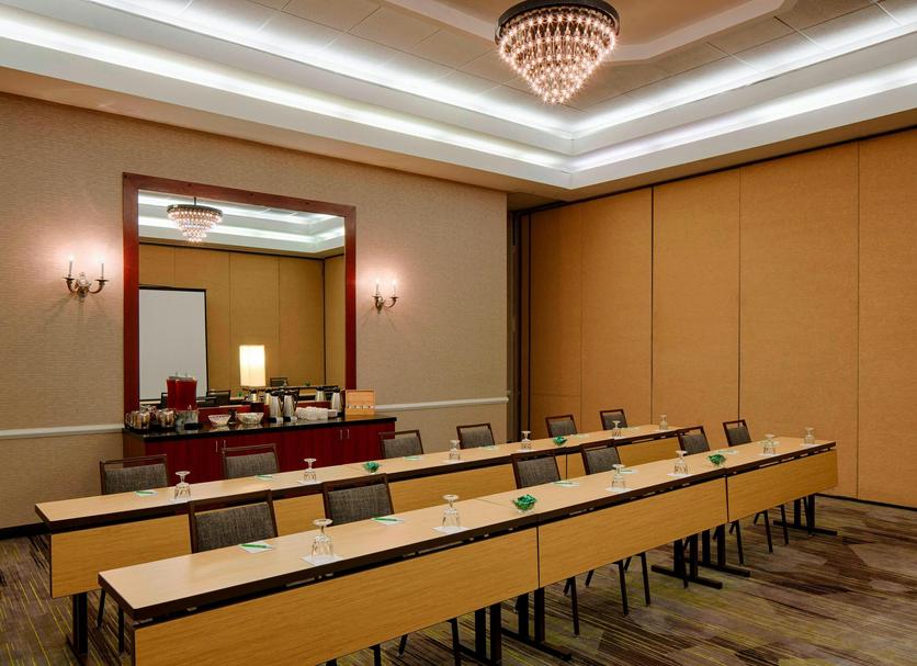 Ruang konferensi Foto