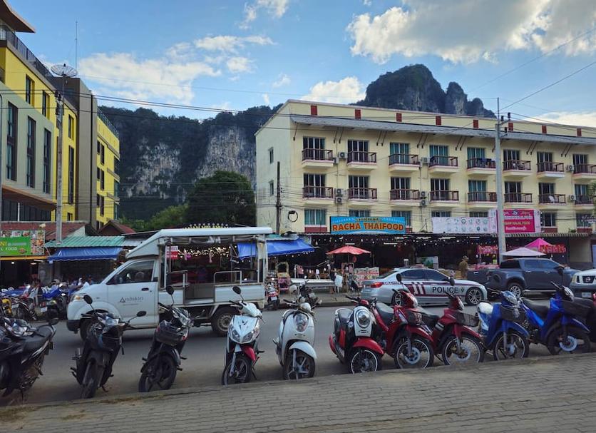 Pemandangan luar Foto