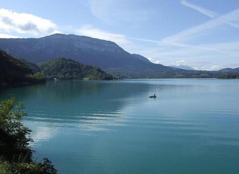 Pemandangan luar Foto