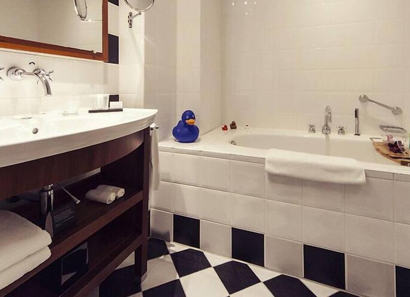 Kamar Mandi Foto