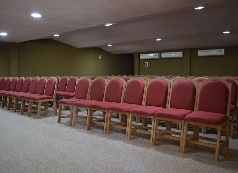 Ruang konferensi Foto